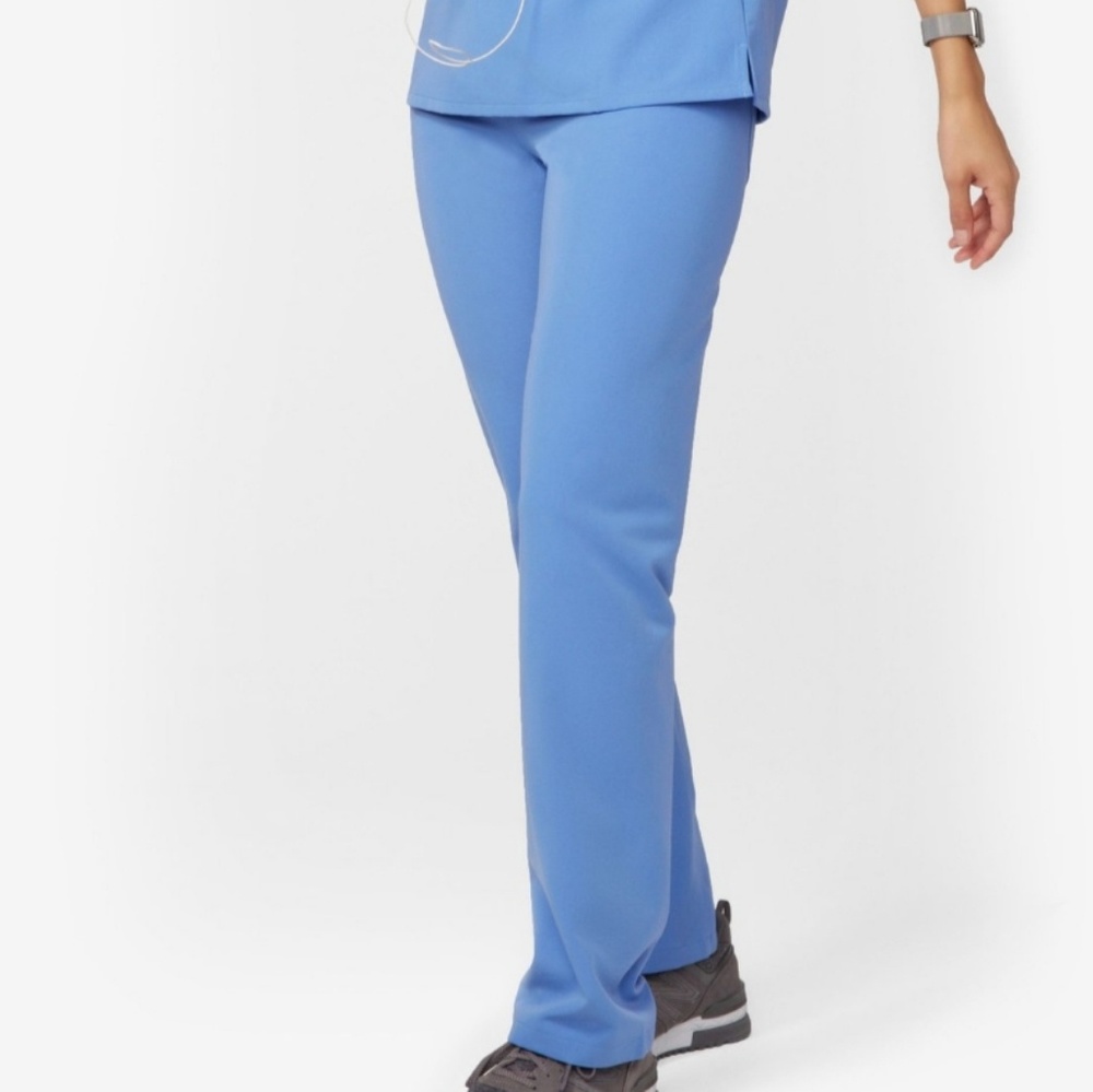 Figs Ceil Blue in Livingston XSP